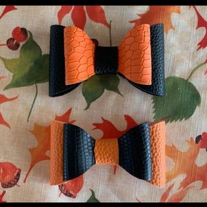 Faux Leather hair bows and earrings